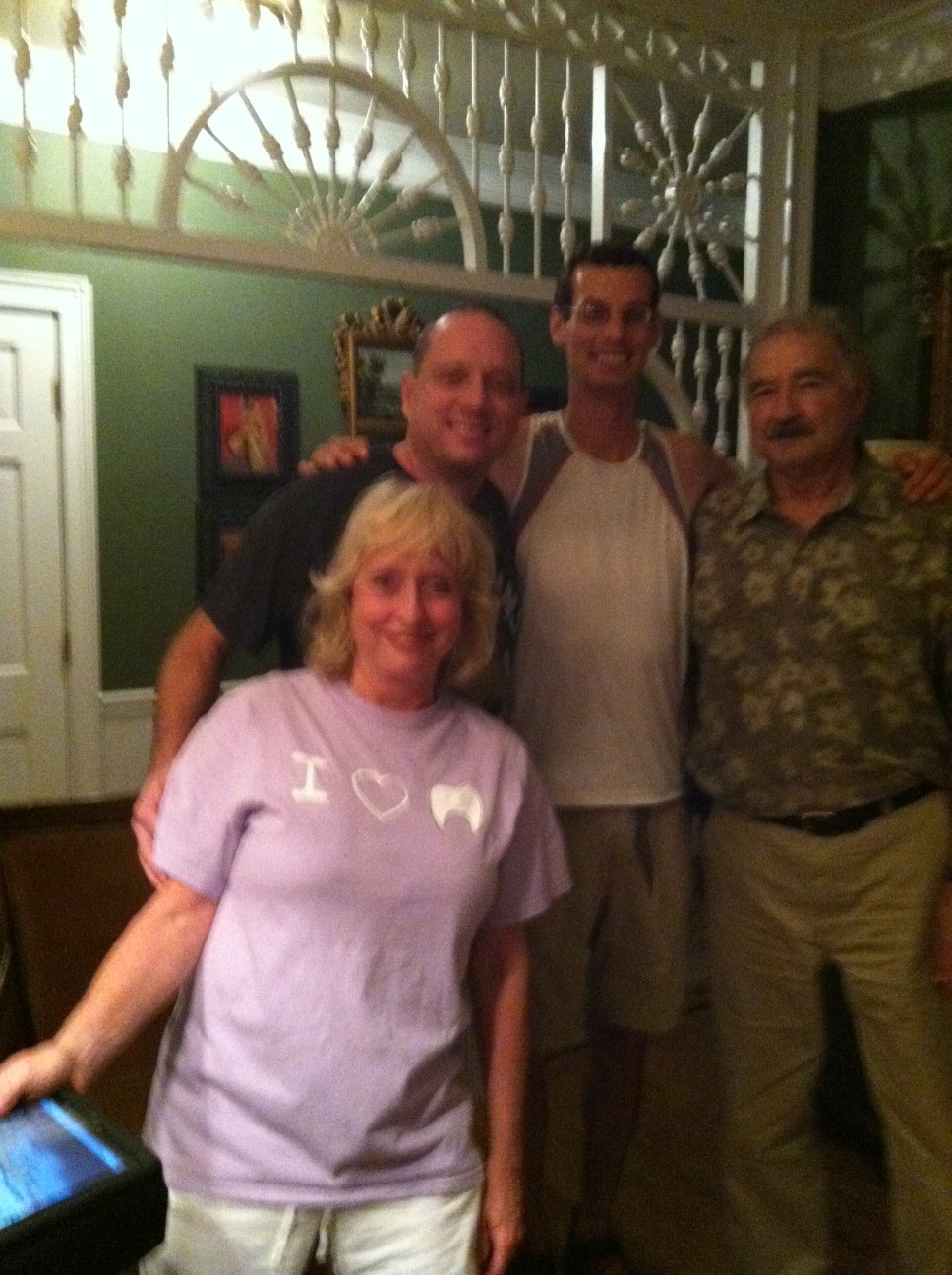 Barbara, Ben & Bob Fogg. I had the wonderful opportunity to meet many of Beverly and (her husband) Buck's friends. After they treated me to delicious Mexican Food, we stopped off to meet more of their friends: Barbara, Ben & Bob. What nice people!! 